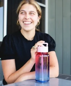 Simple Modern 32oz Tritan Summit with Straw Lid Sweet Taffy -Water Bottles Sales unnamed file 3066