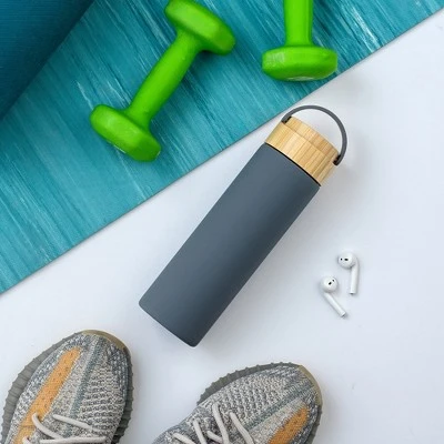 JoyJolt Glass Water Bottle with Carry Strap & Non Slip Silicone Sleeve - 20 oz - Grey 5 JoyJolt Glass Water Bottle with Carry Strap & Non Slip Silicone Sleeve - 20 oz - Grey - Image 3